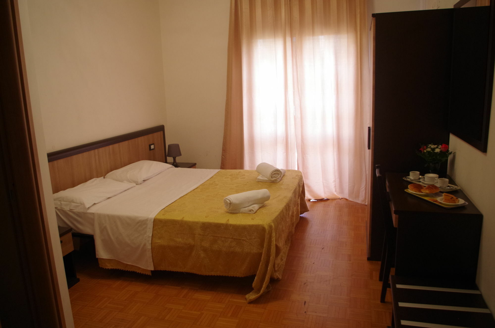 Euro Inn B&B Milan Exterior photo